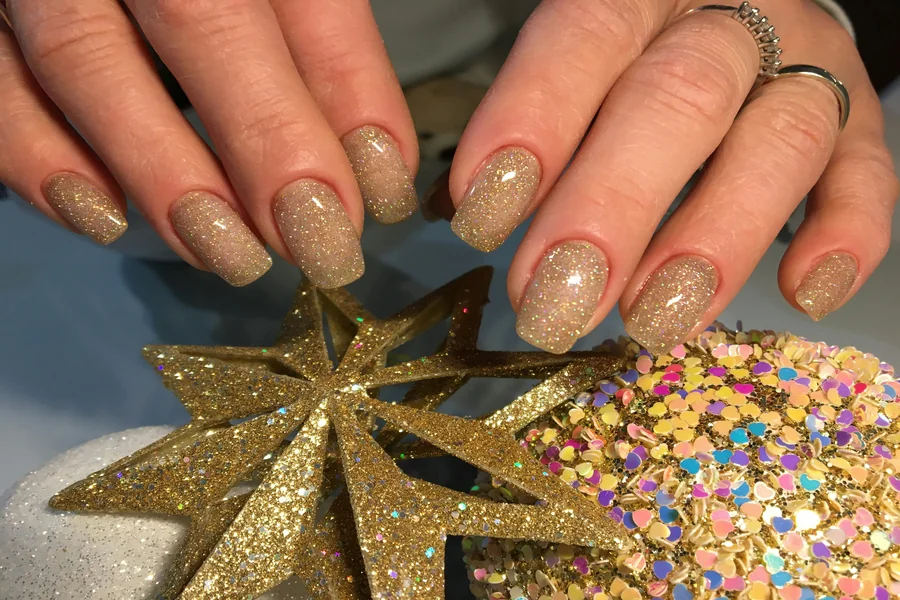 Christmas Glitter Nails