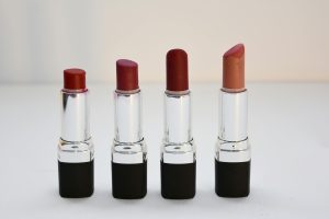 How to Make Lipstick Last Longer All Day With Easy Tips