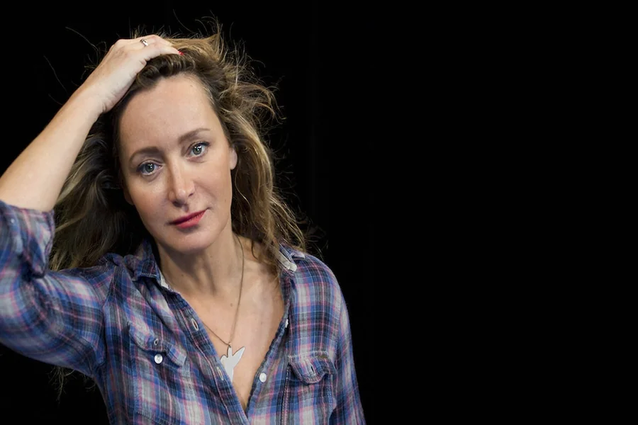 Jambes Julie Ferrier Career Dance and Comedy Journey