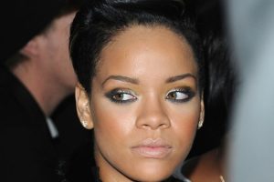 Riahnna Beat Up Pictures: Context Behind Rihanna Images