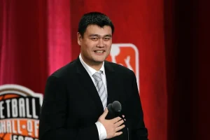 Yao Ming Height Feels Like It Came From Another World