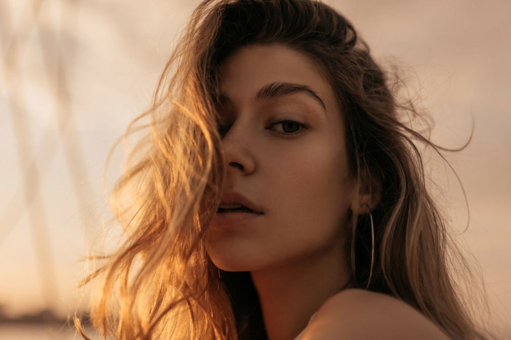 Fluffy Hair – Easy Ways to Get Volume Softness and Bounce