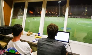 How to Analyze Sports Stats for Better Game Insights