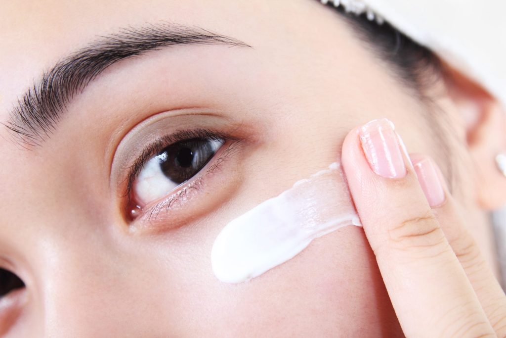 How To Apply Eye Cream For Brighter Younger Eyes