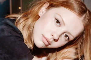 Mia Goth Eyebrows Natural Style And Bold Beauty Impact