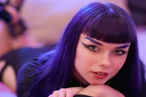 Neon Eyeliner Trends Tips And How To Wear It Confidently