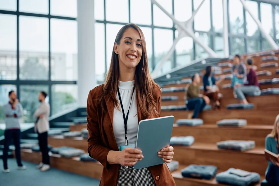 Office to Real Life: How to Dress for Work, Errands and Evening Plans