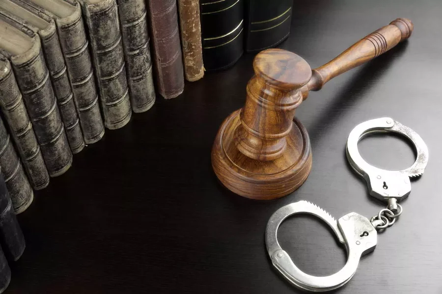 Can You Travel Out of California While Out on Bail?